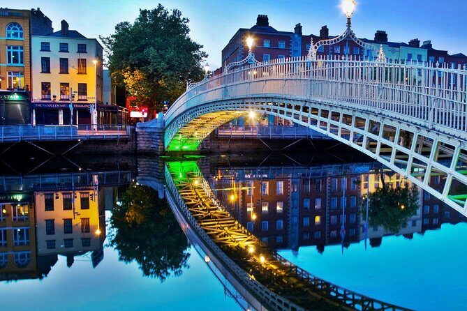 Arrival Transfer: Dublin Airport DUB to Dublin in Business Car - Key Points
