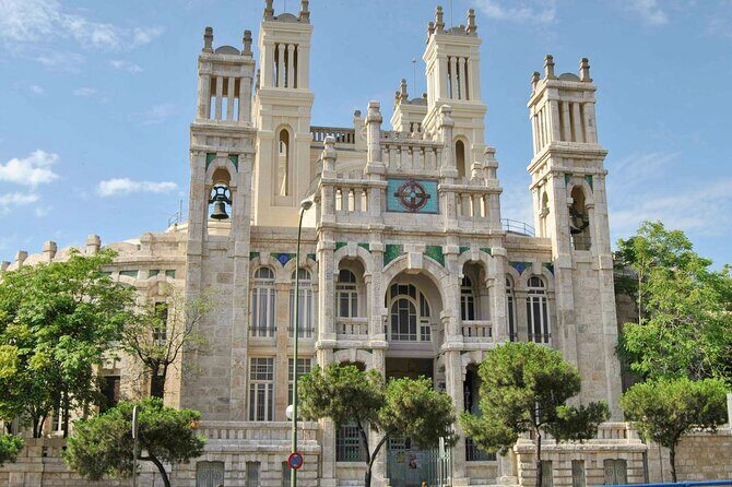Arrival Transfer from Madrid Airport MAD to Madrid in Private Van - The genuine value of this Madrid airport transfer