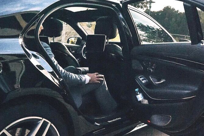 Arrival Transfer: Lisbon Airport LIS to Lisbon in Business Car - Arrival Transfer: Lisbon Airport LIS to Lisbon in Business Car – A Practical and Comfortable Start