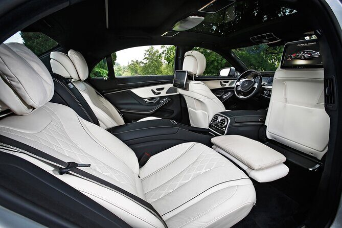 Arrival Transfer: Porto Airport OPO to Porto in Luxury Car - Starting Your Porto Journey: An Airport Transfer in Style and Comfort