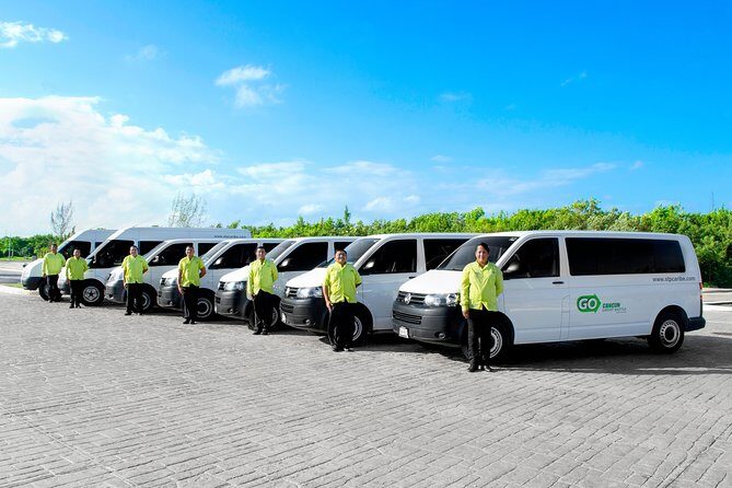Arrivals by Private Minivan wi fi aboard from Cancun Airport - Who Should Consider This Transfer?