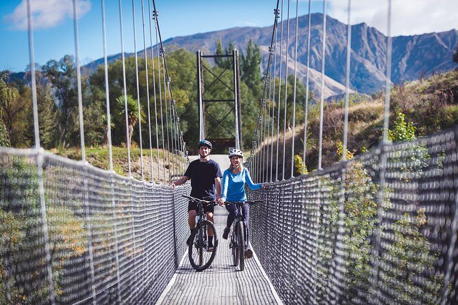 Arrowtown to Gibbston: Full-Day Bike & Wine Tour - FAQs