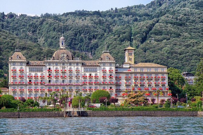 Art and food on lake Maggiore: Stresa and Isola Bella - Discovering Lake Maggiore: An Authentic Italian Gem