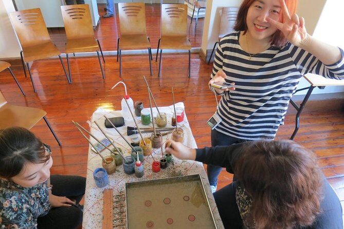 Art of Turkish 'Ebru' Marbling Workshop in Istanbul - The Experience in Detail