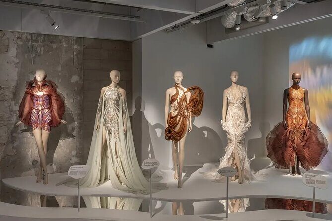 Art Science Museum Entry Ticket at Marina Bay Sands - A Deep Dive into the ArtScience Museum Experience