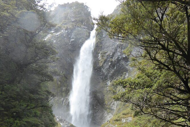 Arthurs Pass and Castle hills Private Day Trip From Christchurch - FAQ