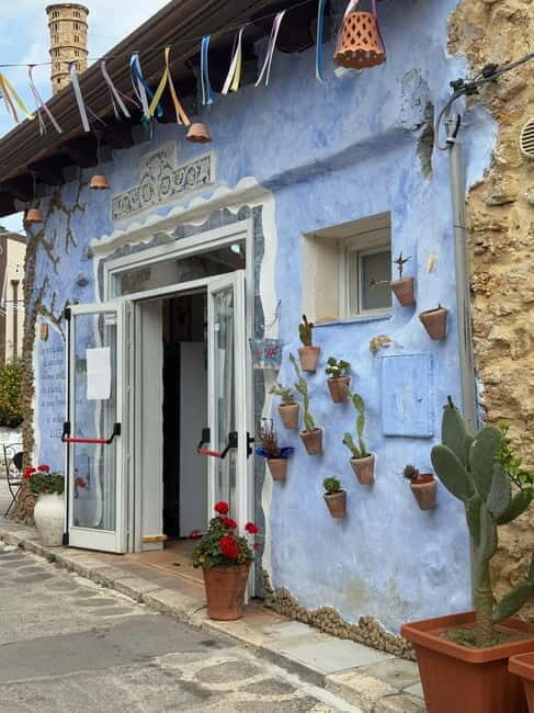 Artistic walk in Borgo Parrini with traditional tasting - Frequently Asked Questions