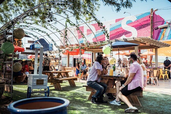 Arts District 4hr Shopping, Champagne, Photos, Limo Ride & Dinner - Practicalities & Considerations