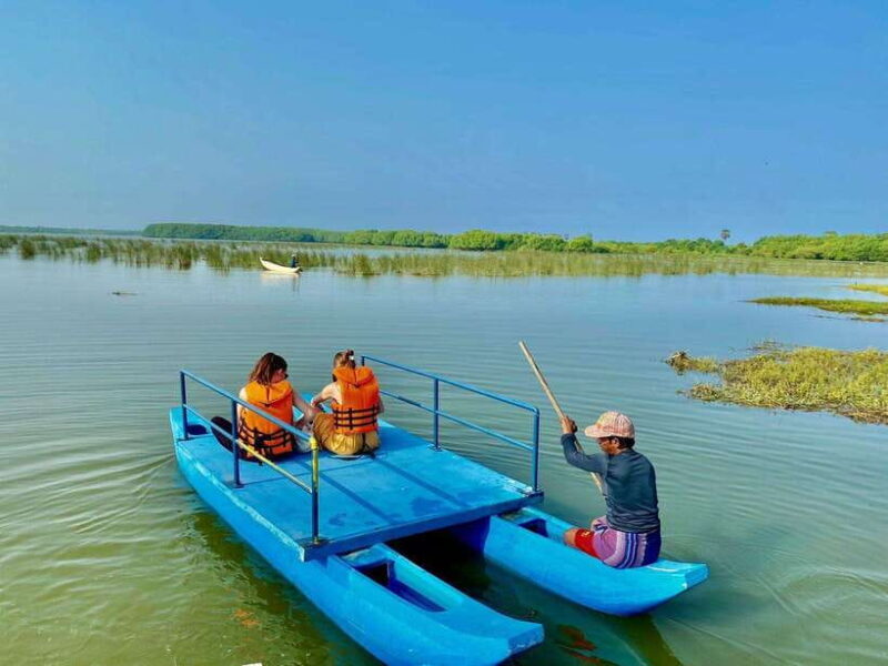 Arugambay :Pottuvil Lagoon Mangrove Eco Boat Safari Tours - A Closer Look at the Pottuvil Lagoon Eco Boat Safari