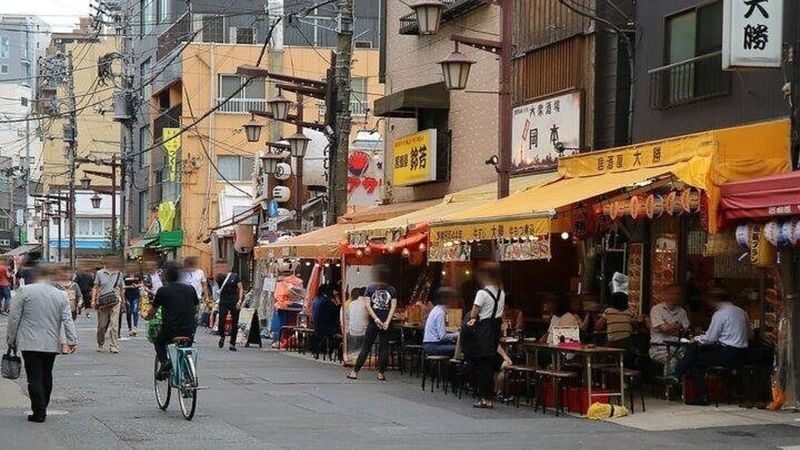 Asakusa, Kappabashi, and Ueno Walking Tour: Experience Tokyos History and Culture in 3 Hours - Kappabashi’s knives, ceramics, and food models