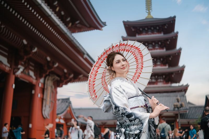 Asakusa Kimono & Furisode Rental Experience (Tokyo / Provided by Wasou Komachi Kanon) - At a glance