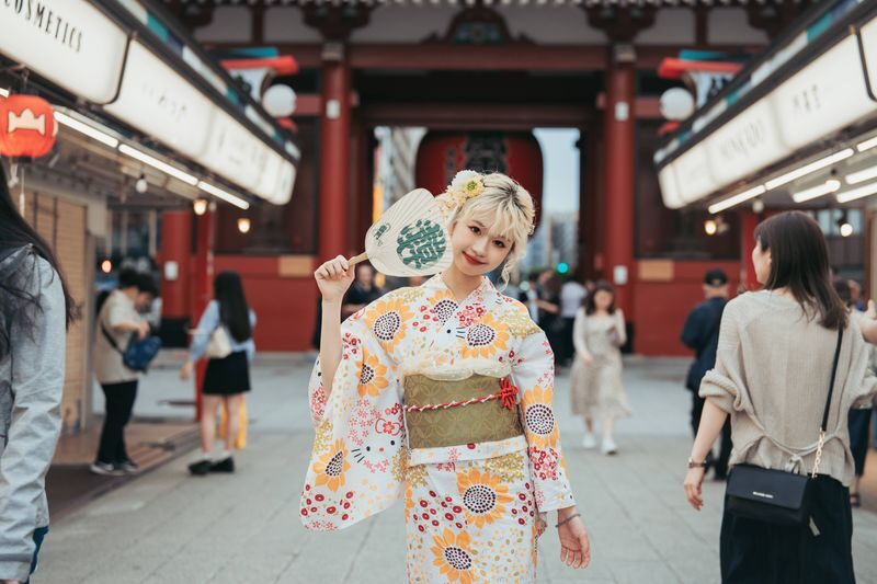 Asakusa Kimono&Yukata Rental at Kimono Miyabi Asakusa in Main Branch - What to Know Before You Book