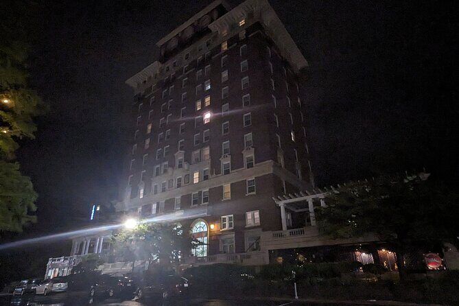 Asheville True Crime Tour - Asheville True Crime Tour: A Dark and Fascinating Walk Through History