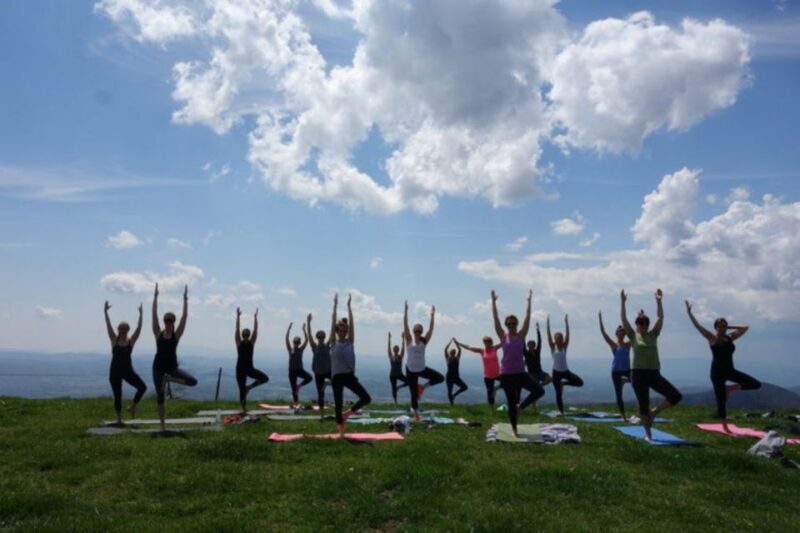 Asheville: Yoga on a Mountain Hike - Key Points