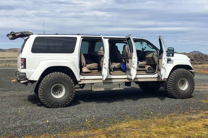 Askja & Holuhraun, Super Jeep Day Tour from Lake Myvatn - FAQ