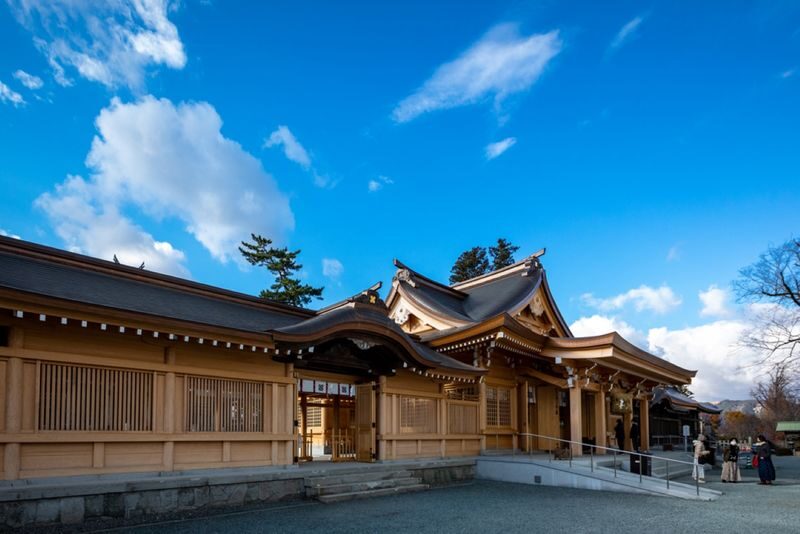 Aso Shrine & Mt. Aso Crater & Kamishikimi Kumanoimasu Shrine Day Trip - A six-hour route through shrine town and volcano country