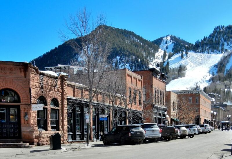 Aspen: From Past to Present History Walking Tour - An In-Depth Look at the Aspen Past to Present Tour