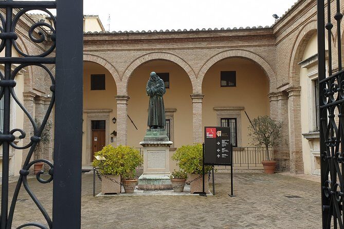 Assisi and the Second World War - Heroes by chance and by vocation - Practical Considerations
