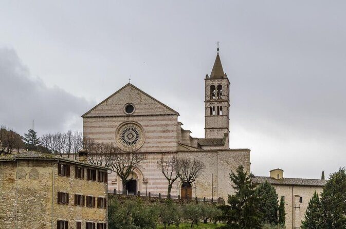 Assisi - Historic walking tour - Assisi - Historic Walking Tour: A Deep Dive into the Heart of Italys Sacred Hill Town
