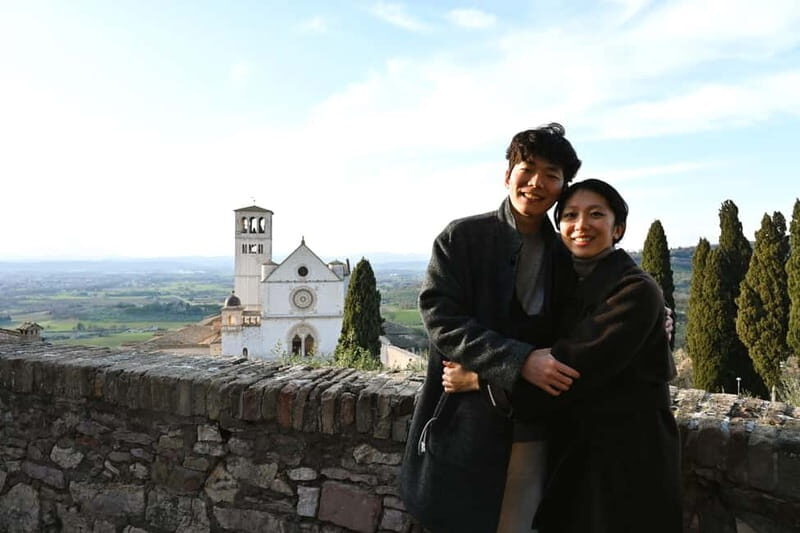 Assisi: Private or Group Photo Session with a Local - Why Choose This Experience?