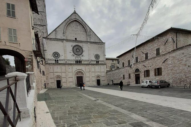Assisi Private Walking Tour including St. Francis Basilica - FAQ