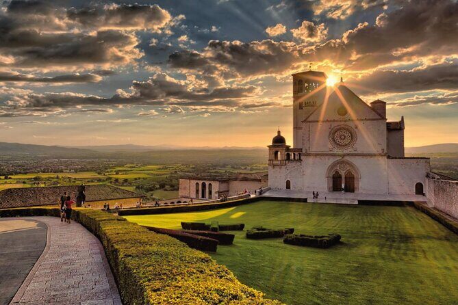 Assisi Walking Tour with Audio and Written Guide by a Local - Practicalities and Value