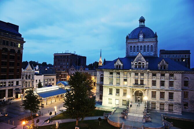 Astonishing Bar Crawl in Lexington Kentucky - Exploring Lexington through a Different Lens