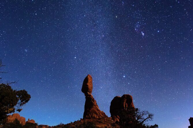 Astro-Photo, Hiking and Stargazing Tour in Arches National Park - Who Will Love This Tour?
