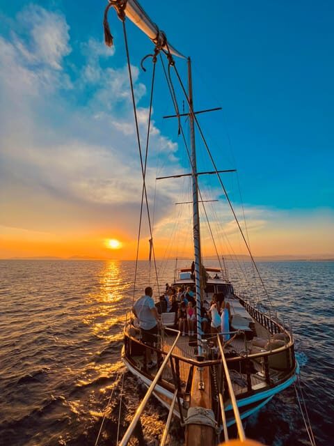 Athens: 3-Hour Sunset Cruise with Swim Stop, Snacks & Drinks - Experience the Athens Riviera: 3-Hour Sunset Cruise with Swim Stop, Snacks & Drinks
