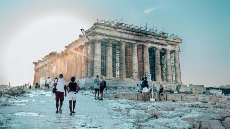 Athens: Acropolis Beat the Heat Guided Tour - The Benefits of Visiting in the Cooler Hours