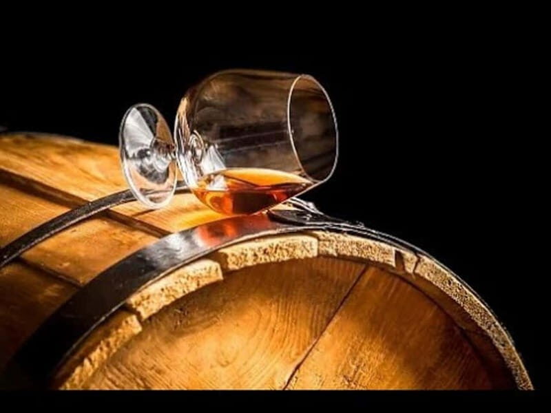 Athens: Brandy & Tsipouro Tasting - A Closer Look at Athens: Brandy & Tsipouro Tasting