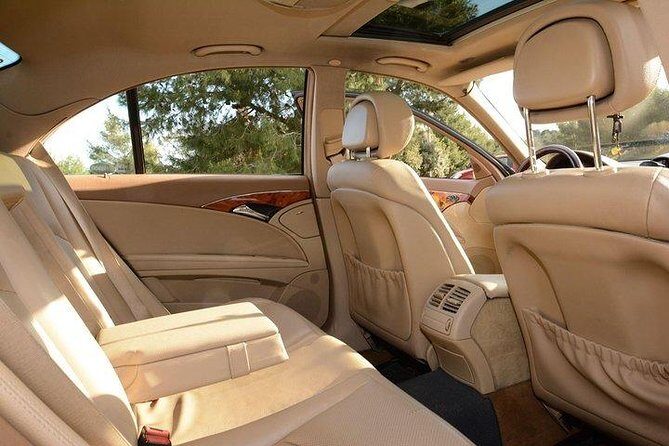 Athens center to Athens airport - Why This Transfer Works Well for Specific Travelers