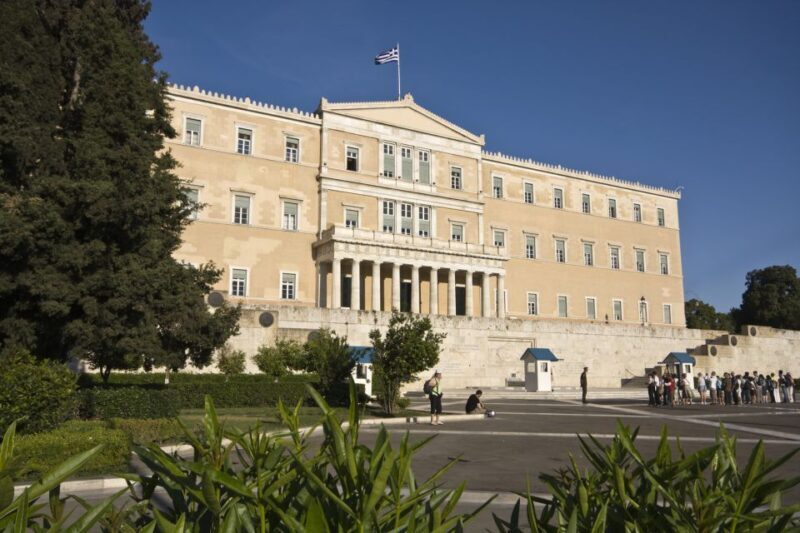 Athens: City & Acropolis Walking Tour without Entry Tickets - Who Should Take This Tour?