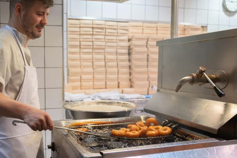 Athens: Classic Street Food Walking tour with 6 Tastings - Practical Details: What You Need to Know