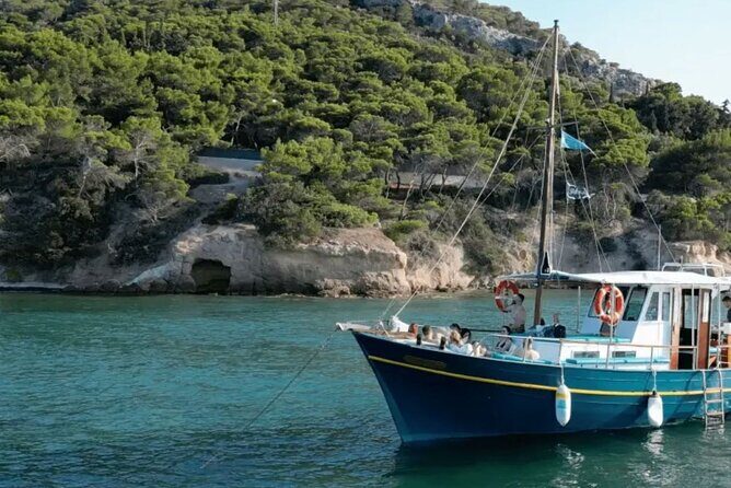 Athens Cruise Tour with Mediterranean BBQ - Athens Cruise Tour with Mediterranean BBQ: An Authentic Sea Adventure