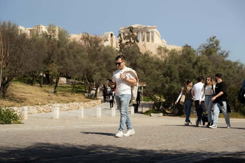 Athens: Custom tours inside an AI powered mobile app - Practical Details and Tips