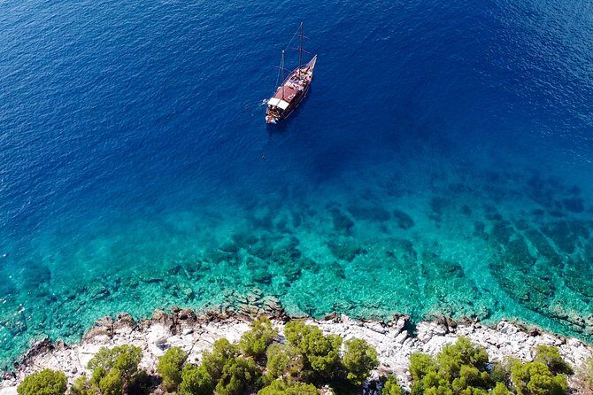Athens Day Cruise: 3 Islands Tour in the Saronic Gulf with Lunch - Key Points