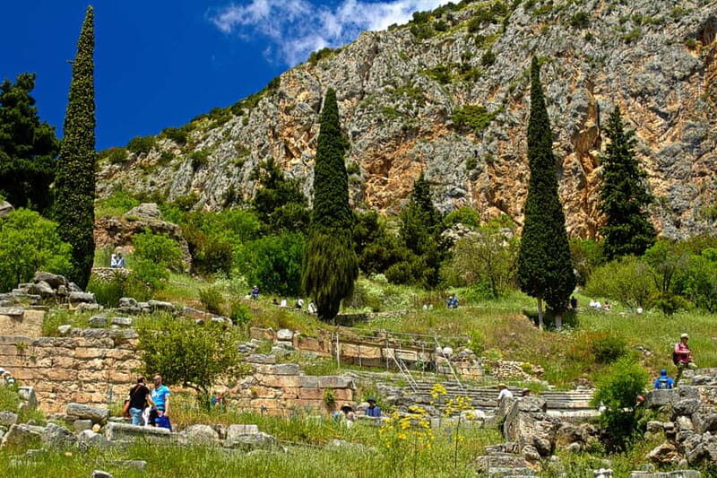 Athens: Delphi Day Tour with Museum & Arachova Village Visit - What Makes This Tour Stand Out?