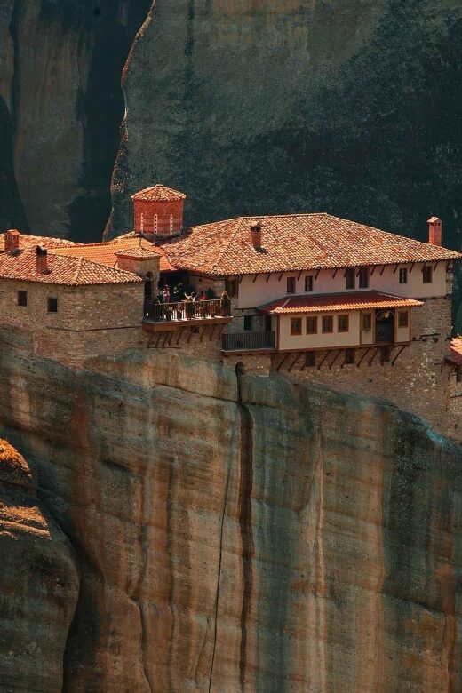 Athens : Delphi - Meteora - Thermopulae 2 day tour ! - Athens : Delphi - Meteora - Thermopylae 2 Day Tour!