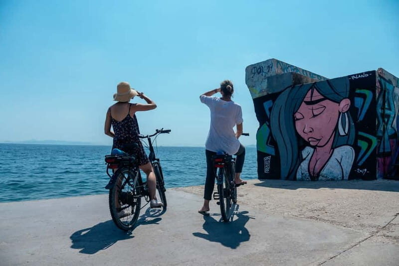 Athens: Electric Bike Seaside Tour with Guide - The Itinerary in Detail