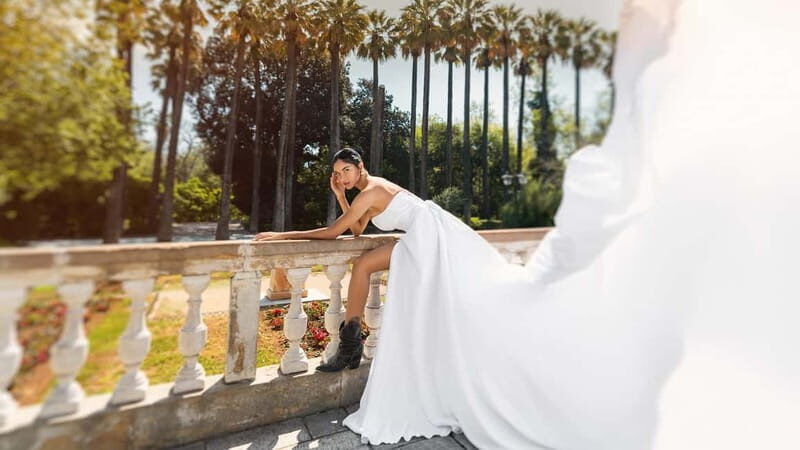 Athens: Flying Dress Photo © Photoshoot "Express package" - A Closer Look at the Flying Dress Photoshoot Experience in Athens