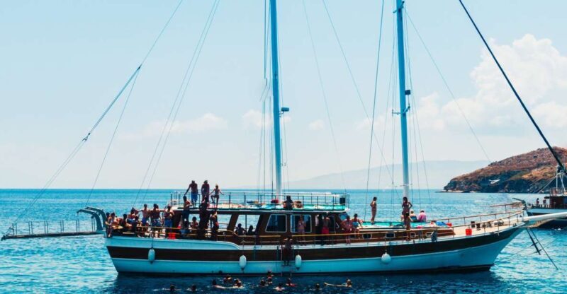 Athens: Full-Day Island Hopping Cruise with Lunch & Transfer - Key Points