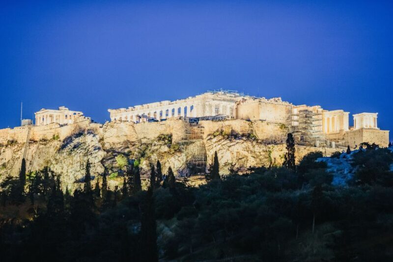 Athens: Greek Cuisine Cooking Class and 3-Course Dinner - Who Should Book This Experience?