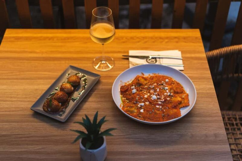 Athens: Mediterranean Food & Cocktails at Stylish Barbaro - The Itinerary in Detail