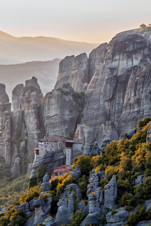 Athens: Meteora Day Trip with Central Pickup & Audio Guide - The Return Journey and Reflection