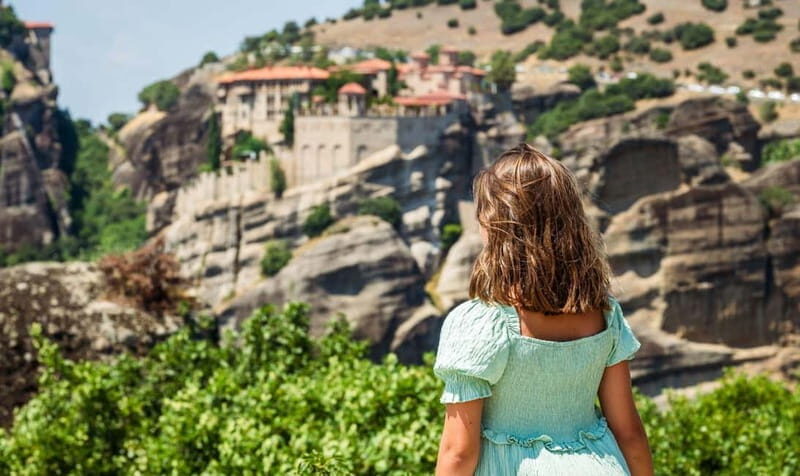 Athens: Meteora Monasteries Tour with Local Guide and Lunch - Authentic Experiences Highlighted by Travelers