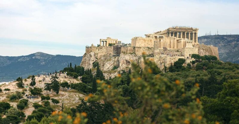Athens Private Walking Tour in Spanish - The Itinerary: What You’ll Likely See and Do