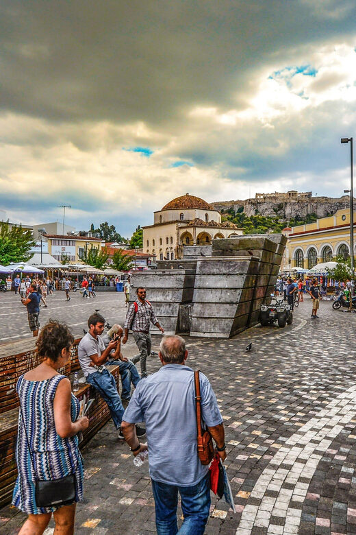 Athens Private Walking Tour in Spanish - Authentic Experiences and Practical Tips
