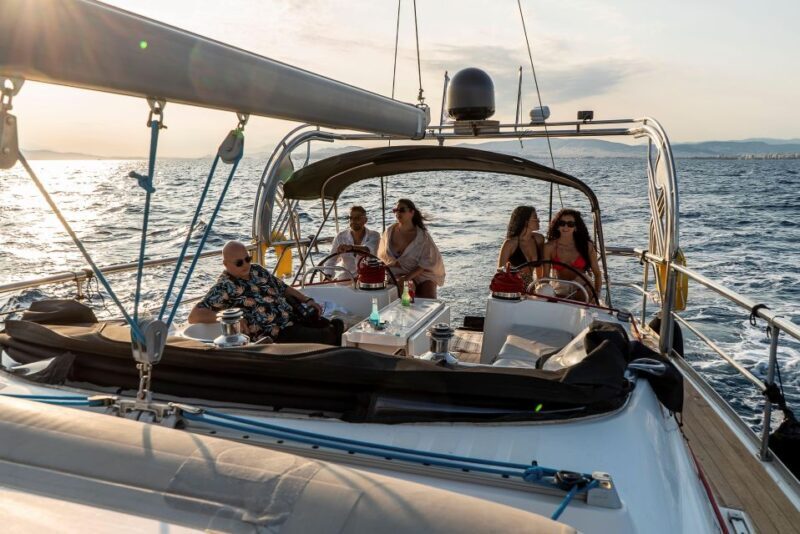 Athens Riviera: Private daily sailing cruise with lunch - A Closer Look at the Athens Riviera Private Sailing Cruise