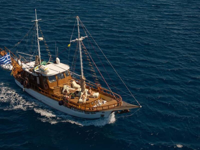 Athens: Saronic Gulf Cruise with Breakfast and Drinks - Who Would Love This Tour?